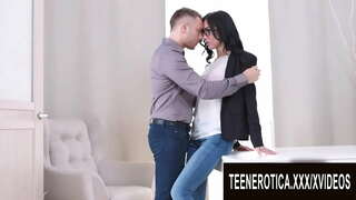 Неукротимое Желание С Юной Красоткой Никой