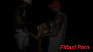 Fudemos na urca dans le milieu de la rue