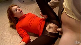 Lexi on perse tundub nii hea, säärised