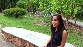 латиноамериканка добила топла брига за лице, након што га тешко трахнули у маца и асс