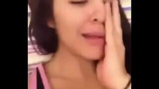 Video omistettu sulhanen osoittaa niiden pesones