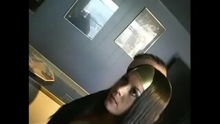 Ů�石De这奇怪的女人