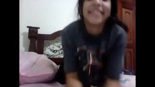 Rosalatina init recording gikan sa iyang cell phone