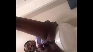 رخنه کردن به یک مهره در محل کار